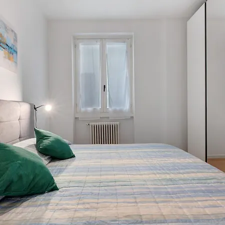 Front Apartament Domaso