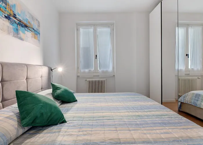 Front Apartament Domaso